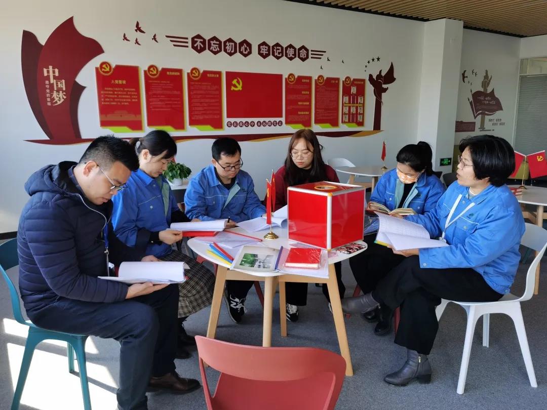 無錫日聯(lián)黨支部發(fā)揮黨員先鋒模范作用，開工首日提出黨建工作新要求